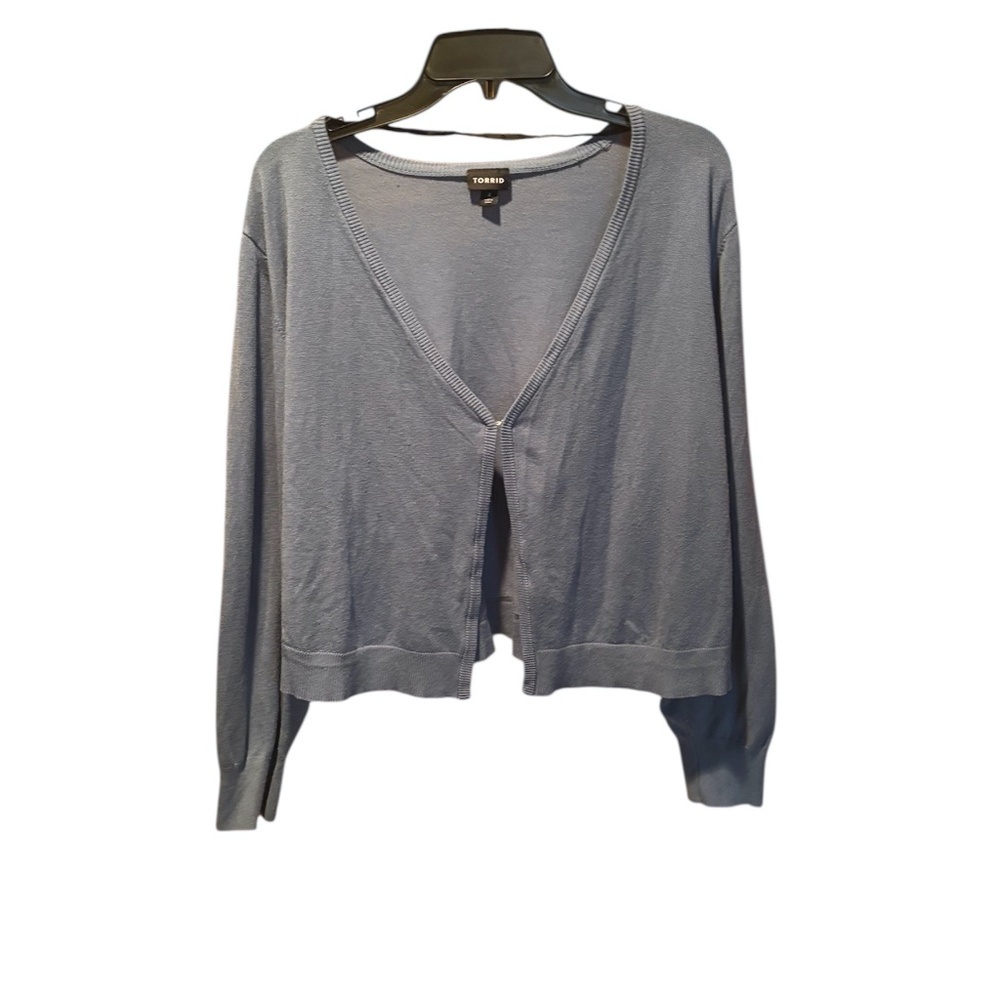 Torrid Cardigan with Single Hook and Eye Closure in Blue Size 4/4X